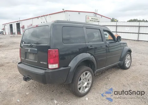 2010 Dodge Nitro Se from USA, damaged, VIN 1D4PT2GK2AW142814